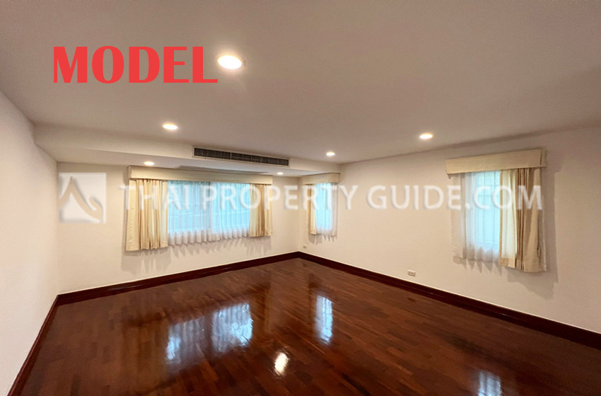 House with Shared Pool in Nichada Thani 